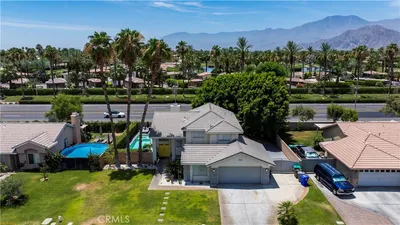 80623 Veranda photo 2