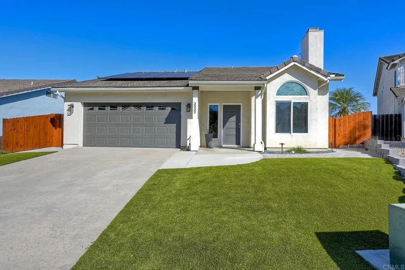 3332 Heather Ridge Court photo 2