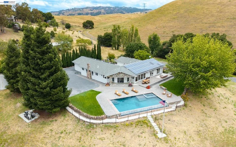 5550 Sweigert Rd, San Jose, CA 95132