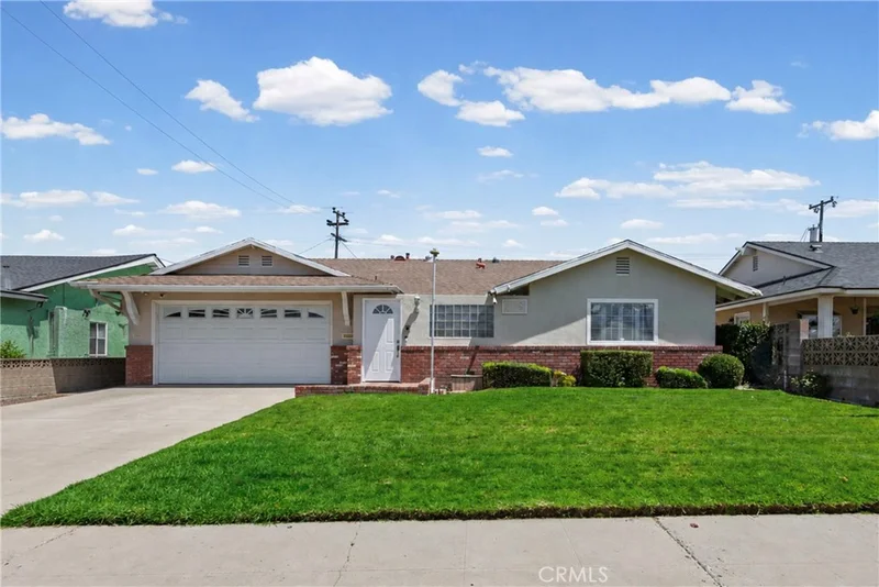 907 E Evergreen Ave, Santa Maria, CA 93454