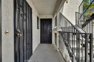 3864 35th Street 7 photo 2