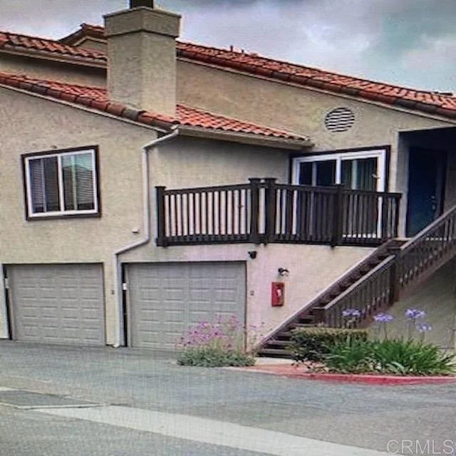 3463 Caminito Sierra 303 photo 2