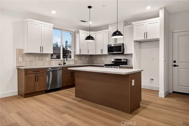 6471 Lone Cedar
