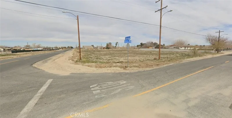 100 Th Ste Pav Ave Q, Sun Village, CA 93543
