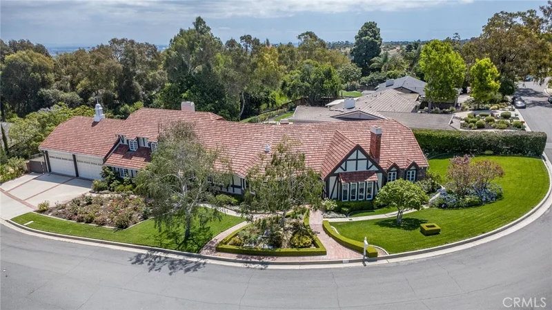 9 Pleasant Hill Drive, Rolling Hills Estates, CA 90274