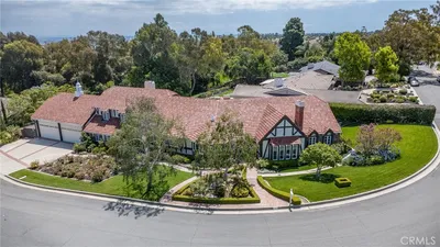 9 Pleasant Hill Drive