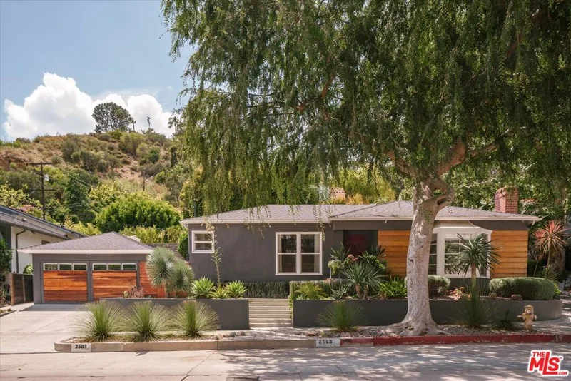2583 Canyon Drive, Los Angeles, CA 90068
