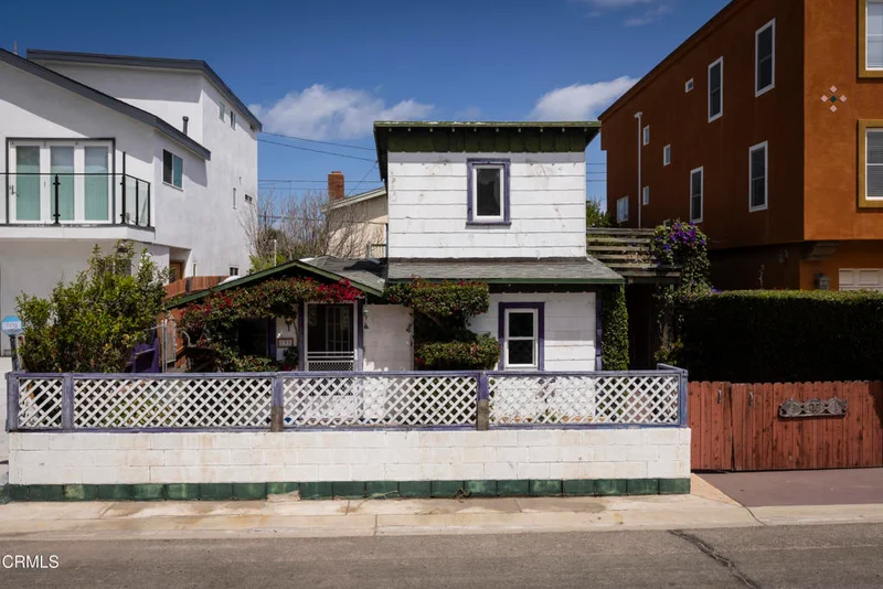 133 Santa Paula Avenue