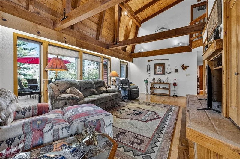 16 Mendocino photo 2