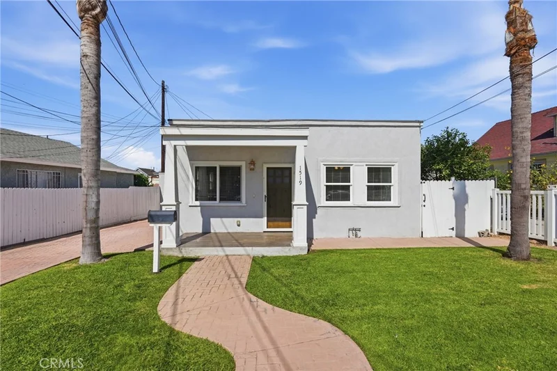1519 Temple Avenue, Long Beach, CA 90804