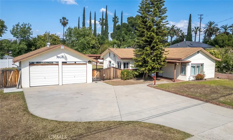 545 S San Mateo, Redlands, CA 92373