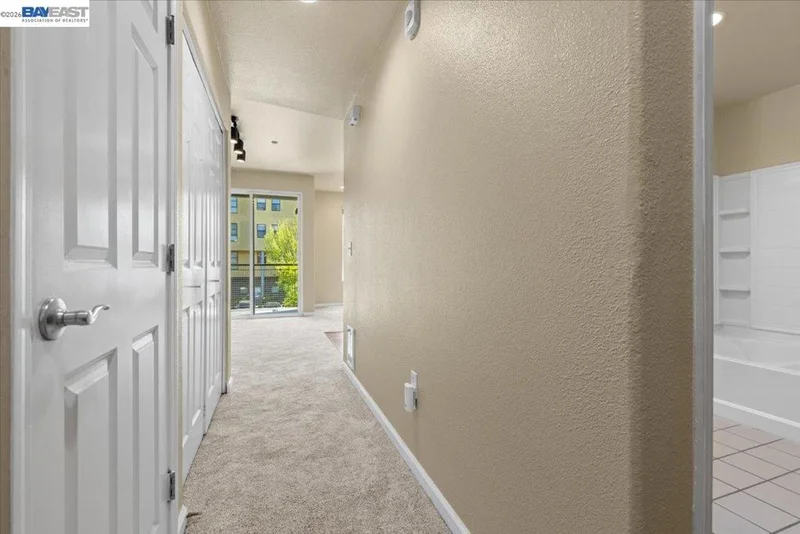Photo 2 of 1121 40th Street 4201