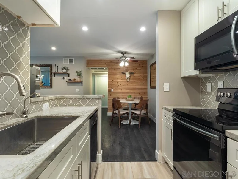 6171 Rancho Mission Rd 113, San Diego, CA 92108