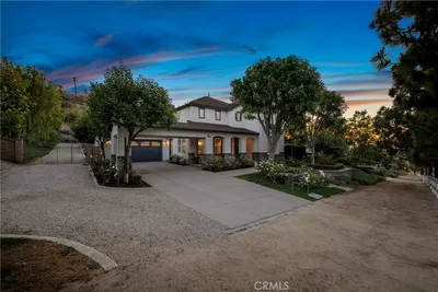 2692 Vandermolen Drive