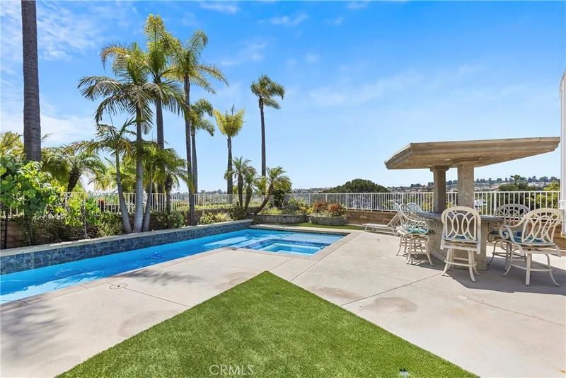 22931 Calle Azorin photo 2