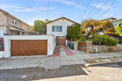 24432445 24th Avenue