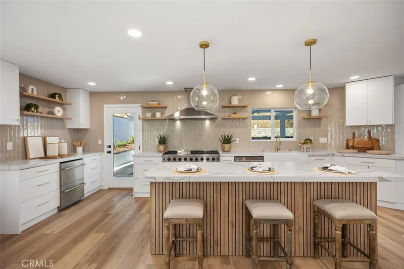 24891 Zumaya Court
