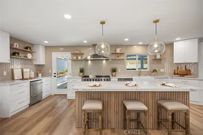 24891 Zumaya Court
