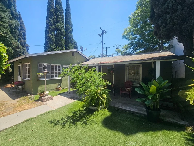 8328 Garfield, Bell Gardens, CA 90201