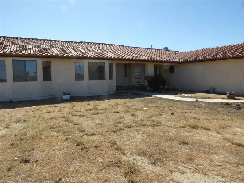 11645 Aster, Victorville, CA 92392