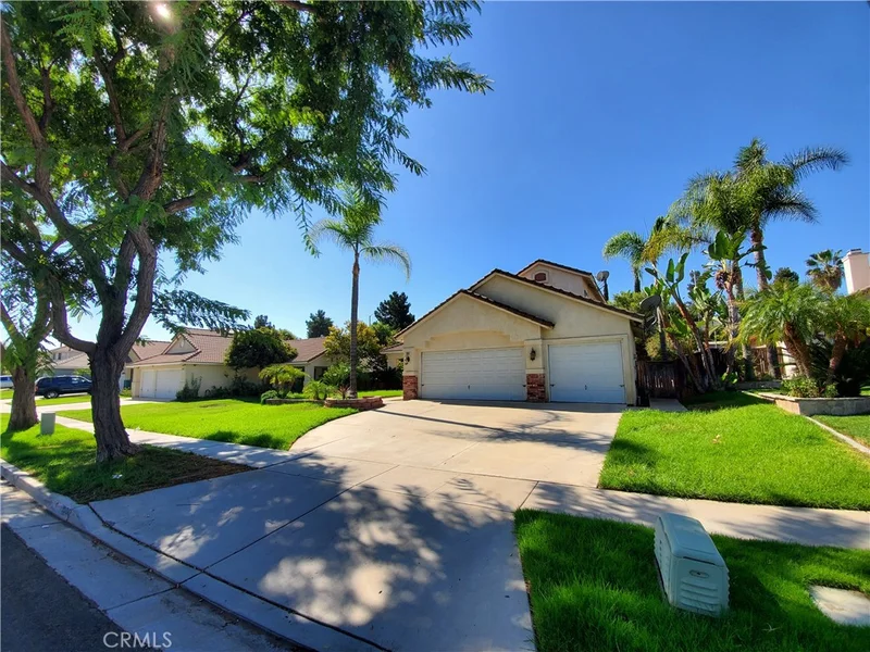 1244 Salem Drive, Corona, CA 92881