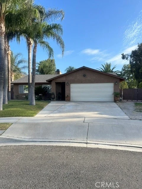 1191 Mountain View, Colton, CA 92324