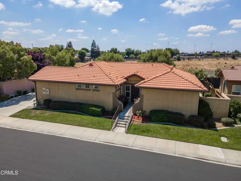 8811 Maggiore Lane