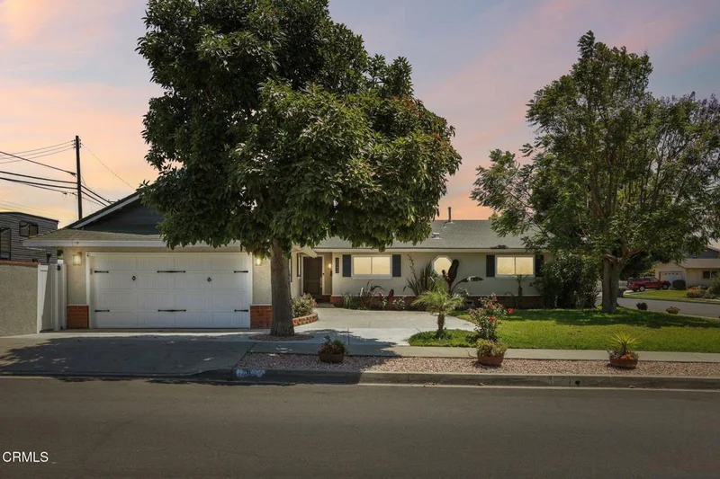 2042 Dunnigan Street, Camarillo, CA 93010