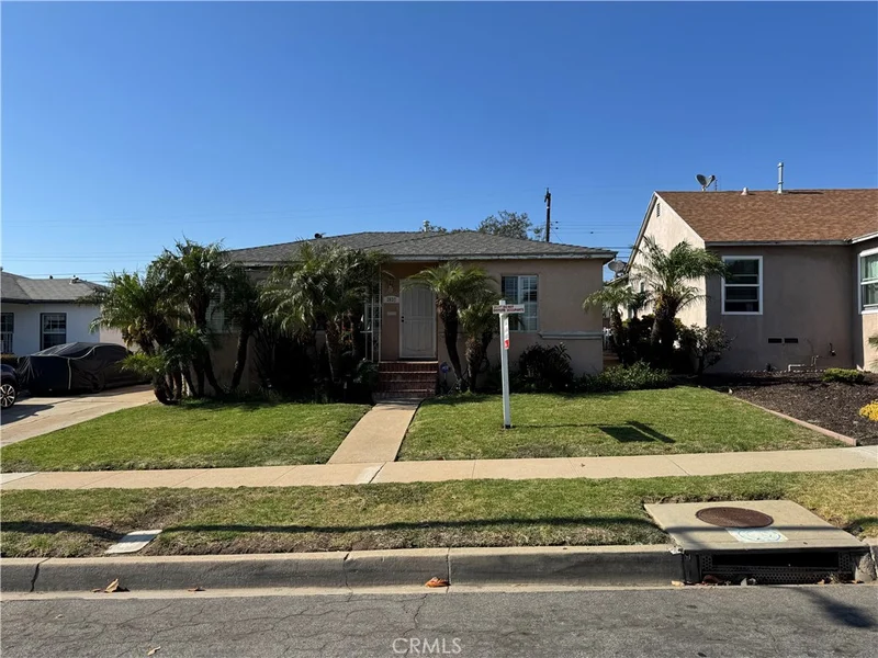 2037 W Imperial, Los Angeles, CA 90047