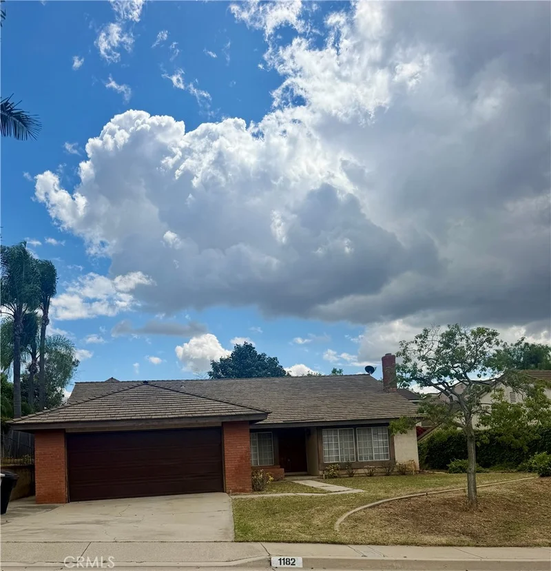 1182 Sunnyhills, Brea, CA 92821
