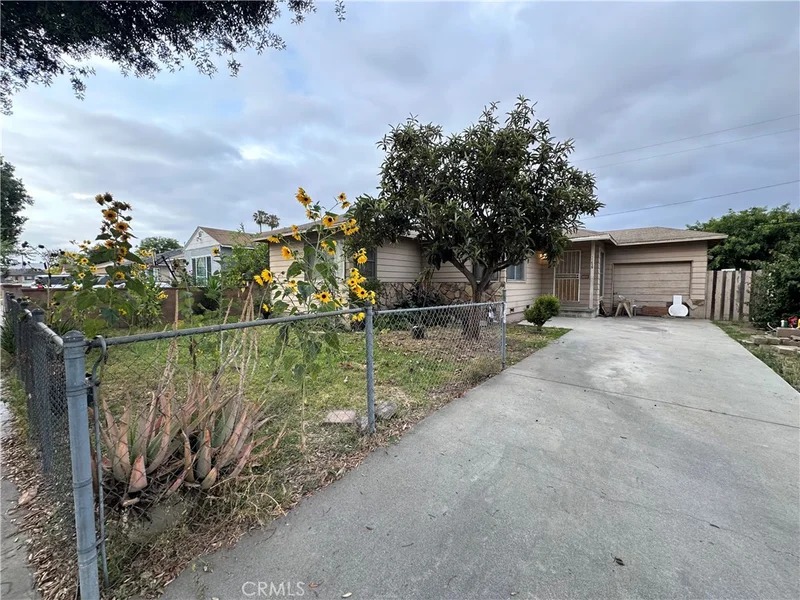 11412 Broaded St, Santa Fe Springs, CA 90670