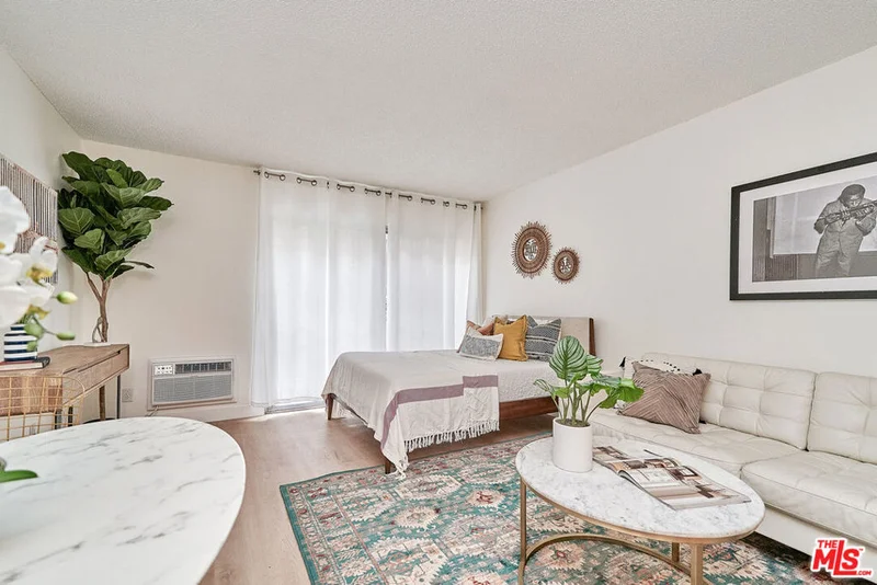 320 S Ardmore Avenue 120, Los Angeles, CA 90020