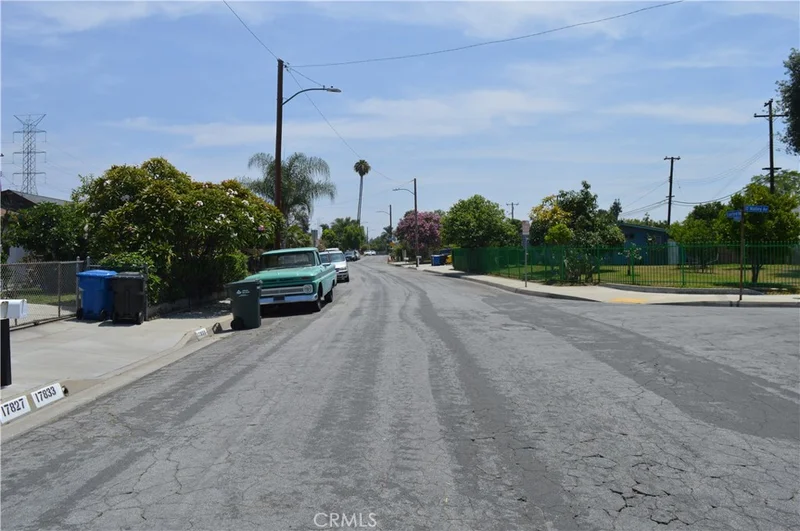 Photo 2 of 17827 E Laxford