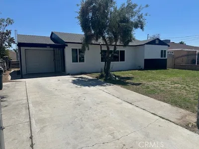 455 E South