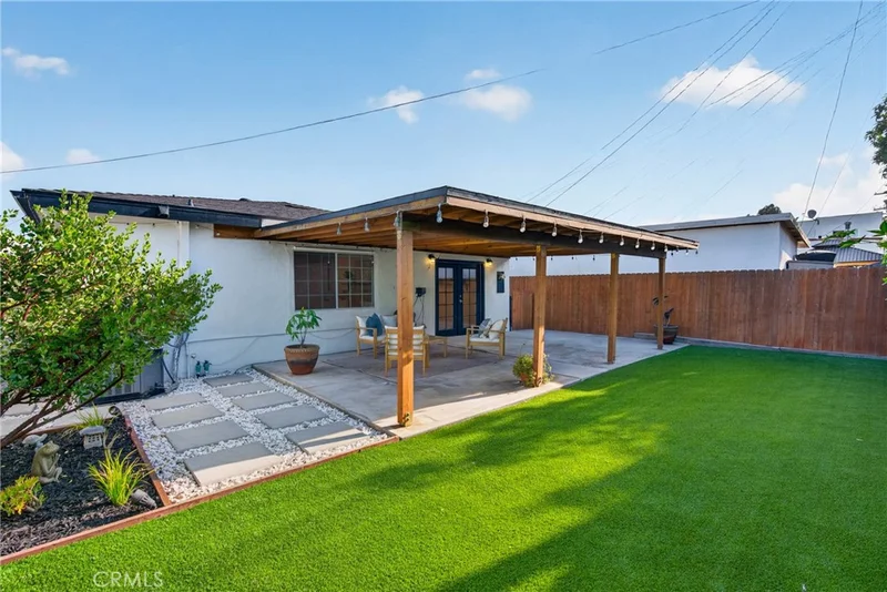 739 E 67th, Inglewood, CA 90302