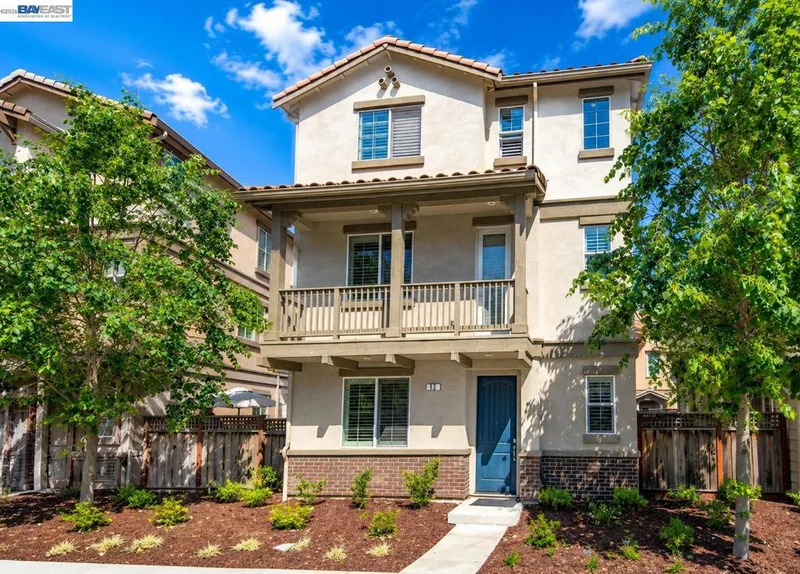 63 Austin Ave, Hayward, CA 94544