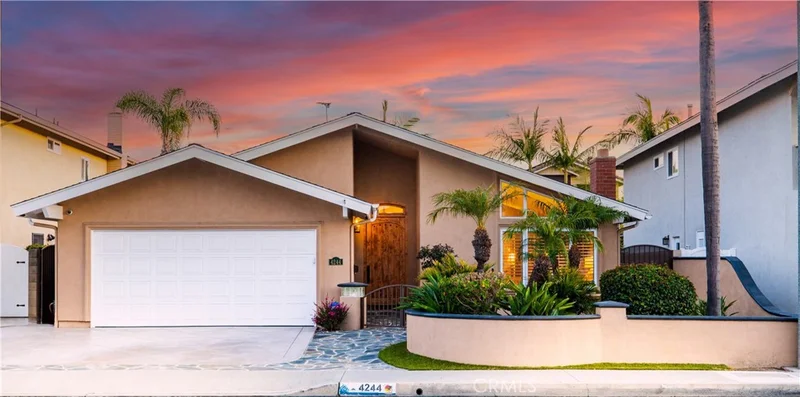 4244 Elder Ave, Seal Beach, CA 90740
