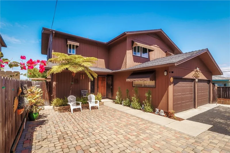 487 & 489 Estero, Morro Bay, CA 93442