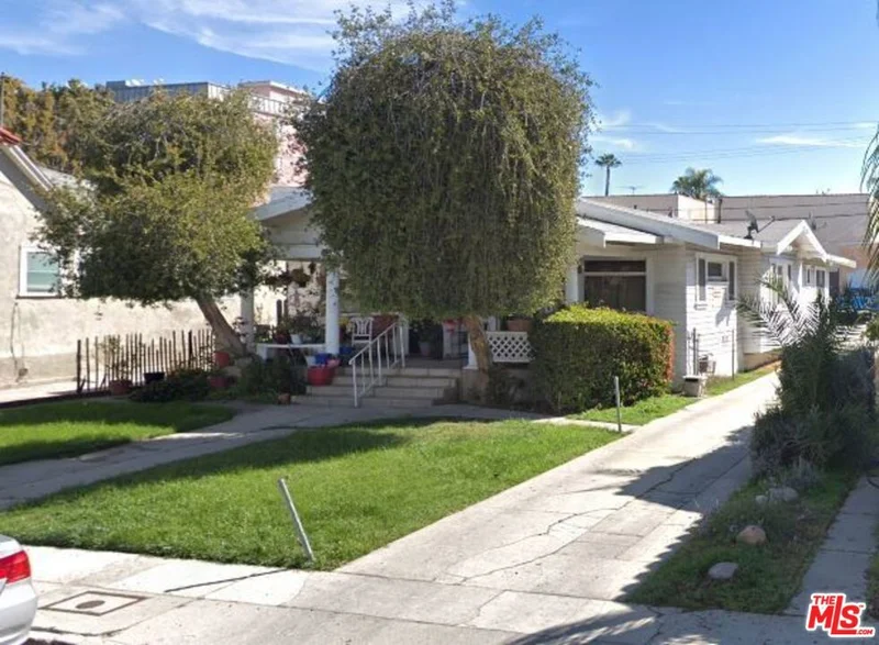 1320 N Harvard Boulevard 1320