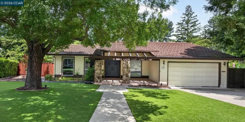 10 Edie Ct, Pleasant Hill, CA 94523