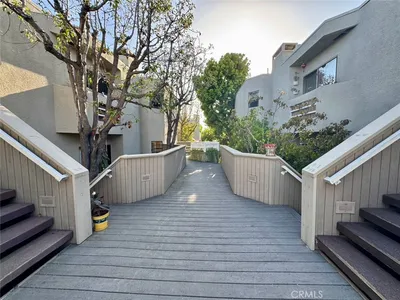 12476 Montecito Road 5 photo 2