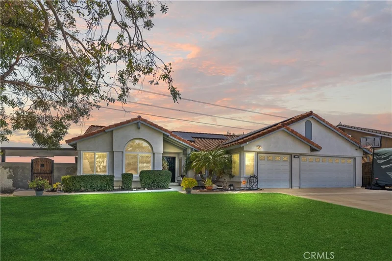 3906 N Flame Tree, Rialto, CA 92377