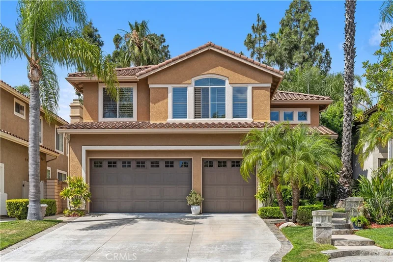 2573 Newman, Tustin, CA 92782