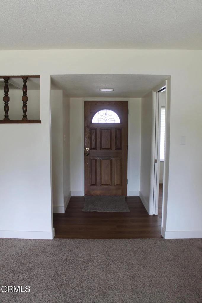 Interior 4