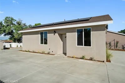 1318 MAlachite Avenue
