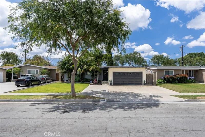 1142 W Ash, Fullerton, CA 92833