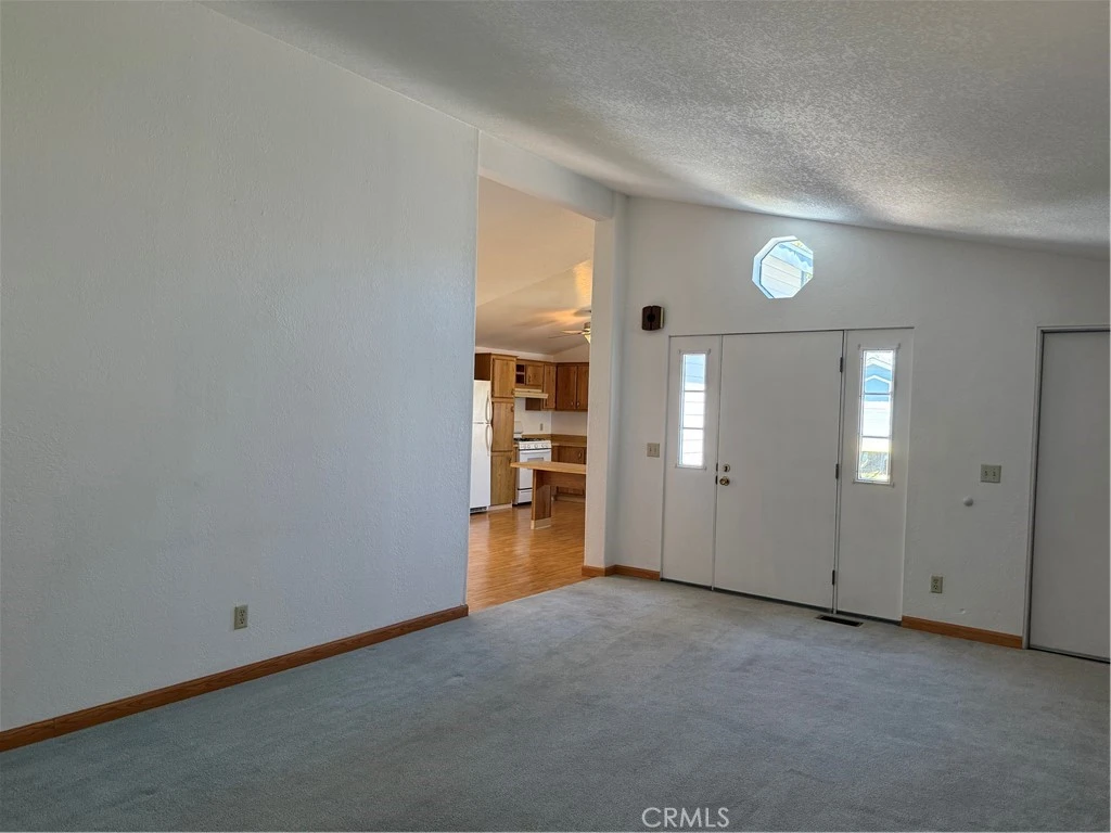 Interior 4