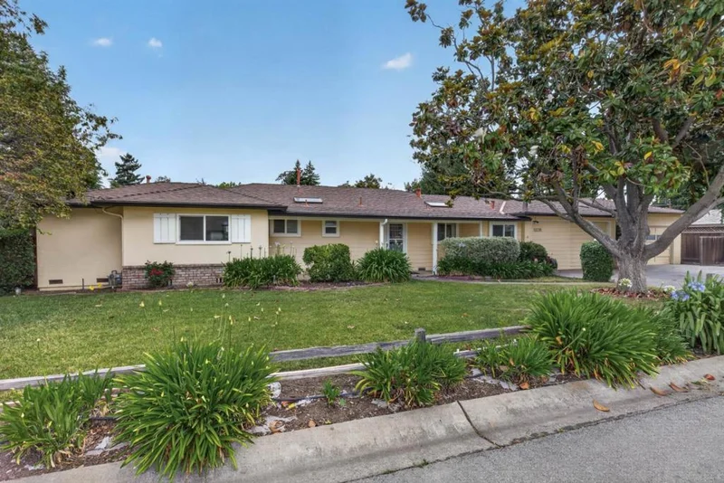 13220 Franklin Avenue, Mountain View, CA 94040