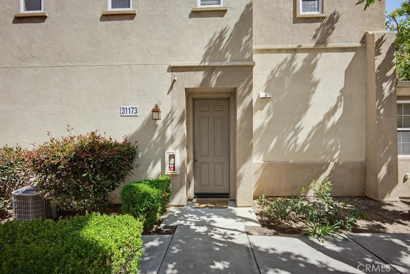 31173 Strawberry Tree Lane photo 2