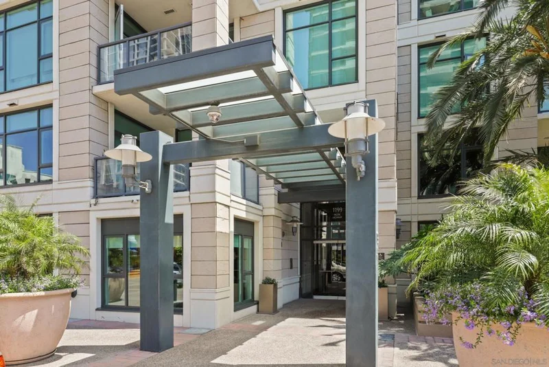 1129 Pacific Hwy 103, San Diego, CA 92101